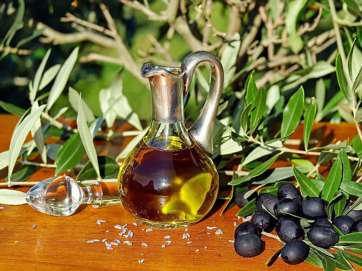 Taze Meyve Kutularında Her Gün Yeni Hasat